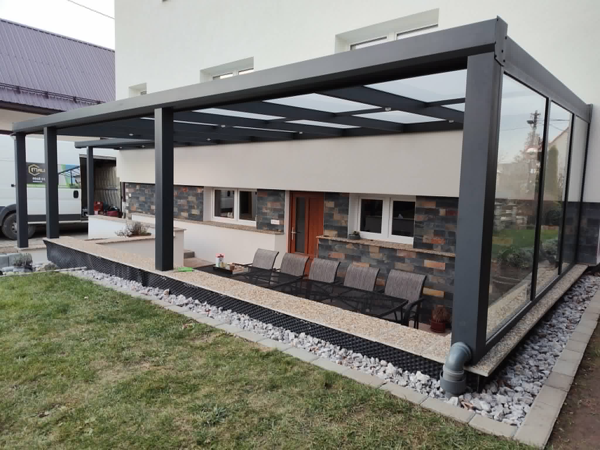 Hliníková pergola