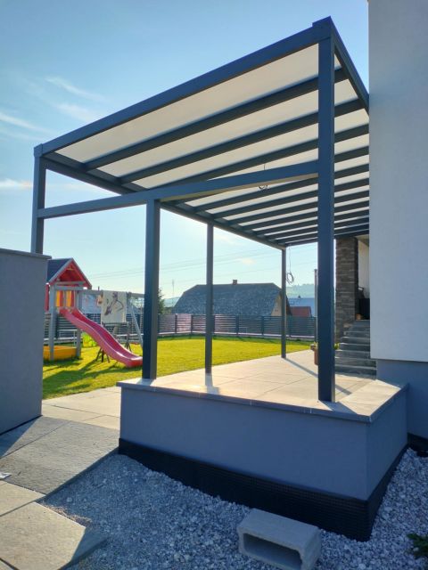 Hliníková pergola